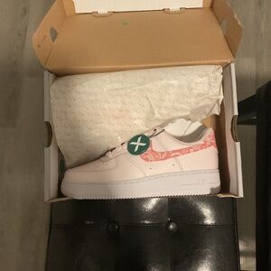 Wmns Air Force 1 '07 'Pink Paisley